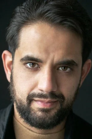 Джордж Букари