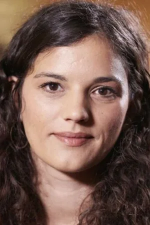 Эмма Бенестан