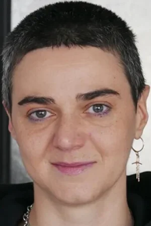 Элене Навериани