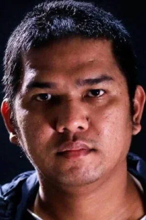 Фаджар Бустоми