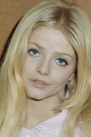 Эва Аулин