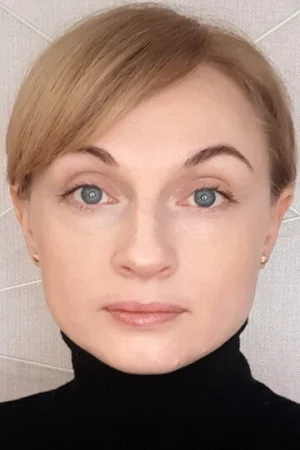 Алена Скоробогатова